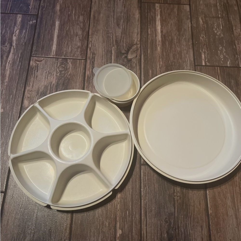 Vintage Tupperware Cream Serving Set
